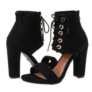 NWT Vegan Leather Lace-Up Open Toe Block Heel SZ 6